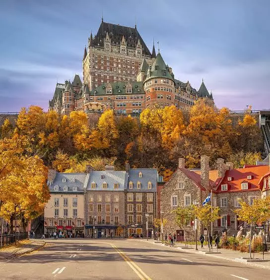 CHAPTER II: WITHIN THE WALLS: A memoir of the plague in Quebec City