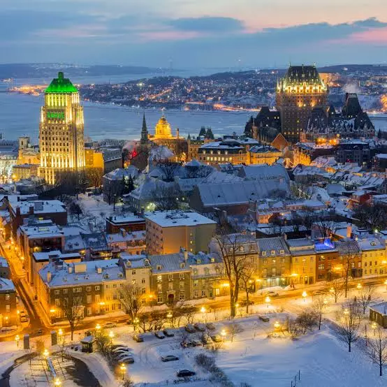 CHAPTER IV: WITHIN THE WALLS: A memoir of the plague in Quebec City