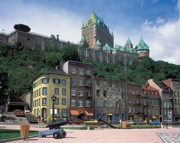 WITHIN THE WALLS: A memoir of the plague in Quebec City